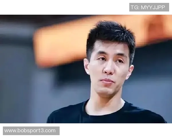 郭艾伦次节回暖表现亮眼半场首发13分钟贡献4分4助攻助力球队