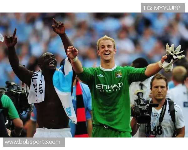 乔哈特回应基恩批评强调语言的影响力与理性表达的重要性 乔哈特回应基恩批评强调语言的影响力与理性表达的重要性