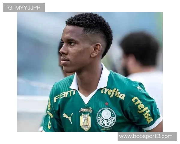 琼斯谈利马伤势恢复情况卢克肖在左中卫位置展现出良好状态