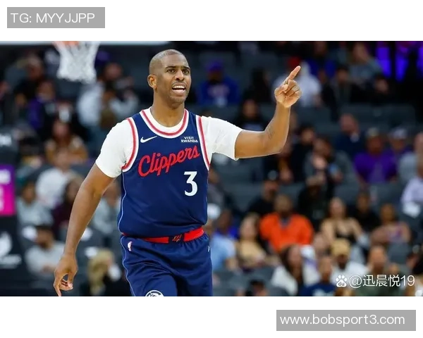 保罗状态下滑14分钟未得分助攻抢断表现平平快攻空篮遭封盖