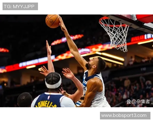 华子称赞戈贝尔为防守核心他的存在让球队在比赛中更有胜算